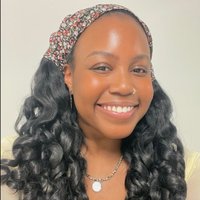 Raven Willis headshot